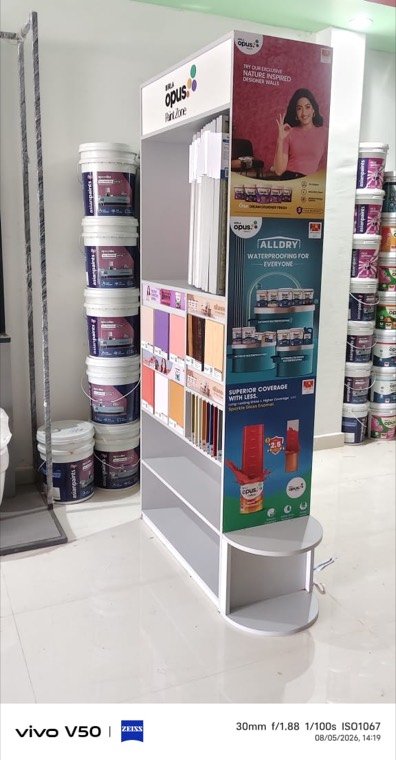 Retail & B2B Signage, In-store Displays — Multiple brands